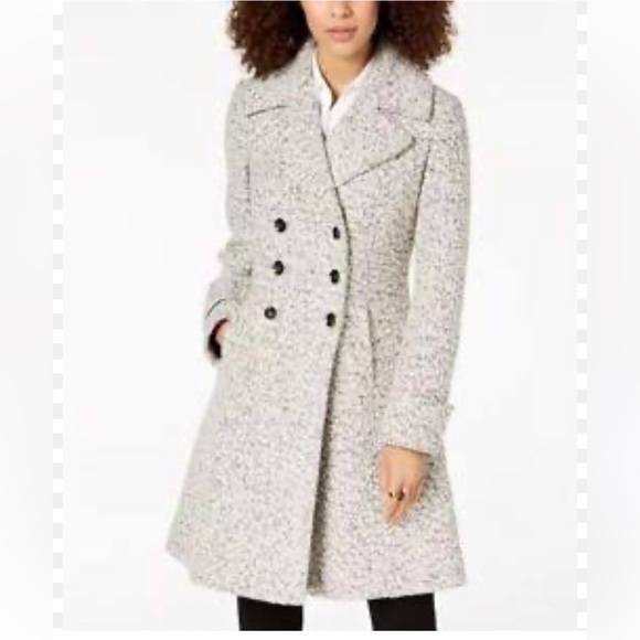 Ivanka Heavy Wool Coat - Picture 12 of 12